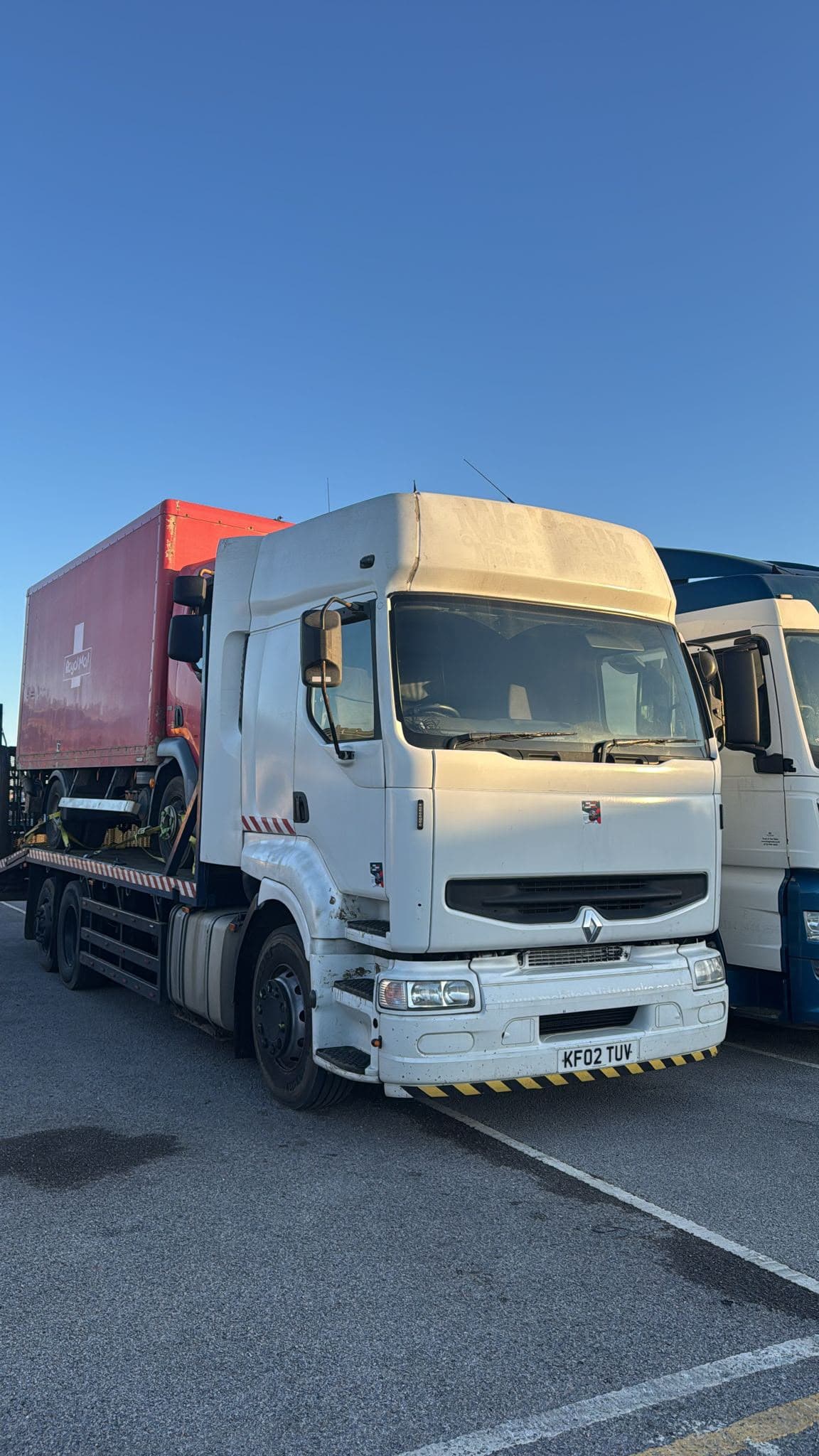 Truck and trailer logistics